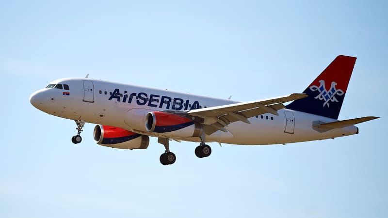 The first Air Serbia Airbus A319-100 airplane lands at Belgrade's Nikola Tesla Airport on October 19, 2013.