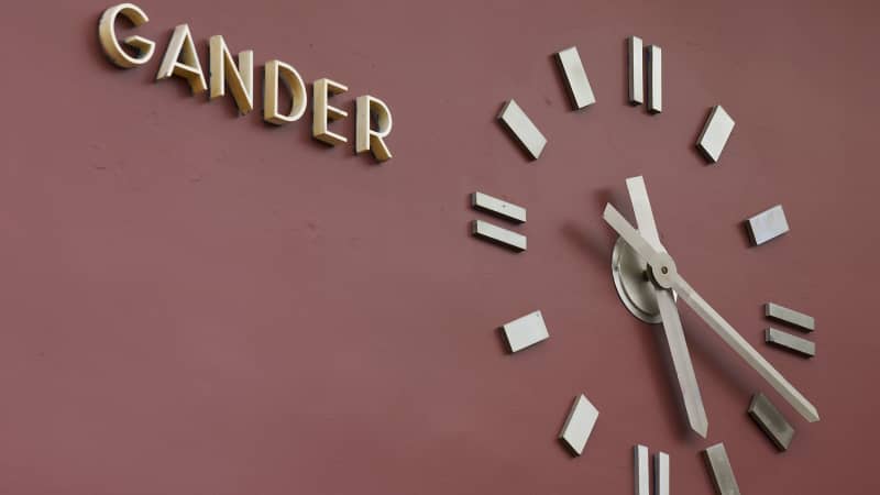 Gander-clock