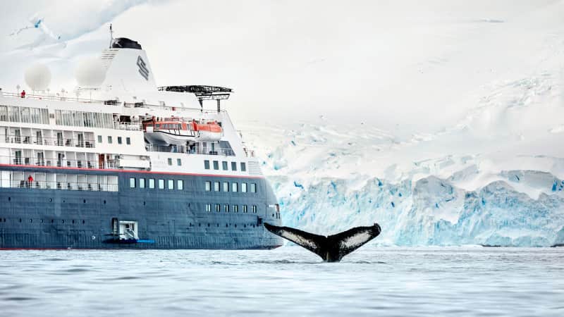 Silver Cloud in Antartica - Silversea Cruises