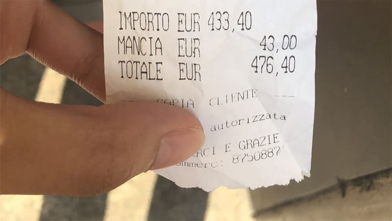 Tourist complaints over rip-off Rome restaurant mount after viral $500 bill