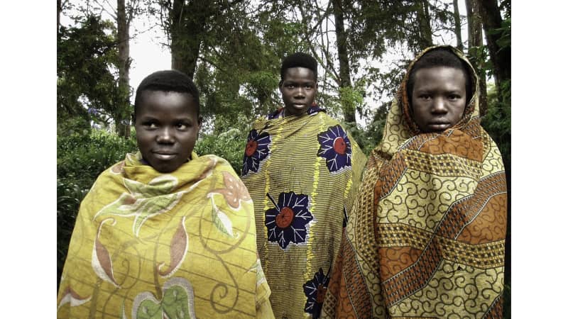 "Women from Mutura" by Gadi. Age 14, 2005. 