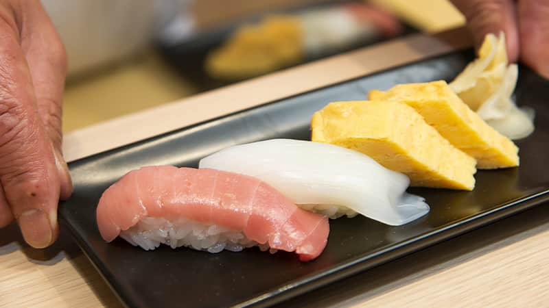 At the first-class Japan Airlines lounge at Narita Airport, visitors can enjoy fresh sushi, along with shower rooms, massage chairs and a library and gallery.