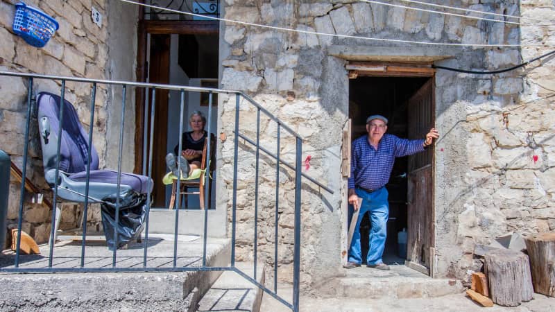 Italian town of Cammarata offers free houses
