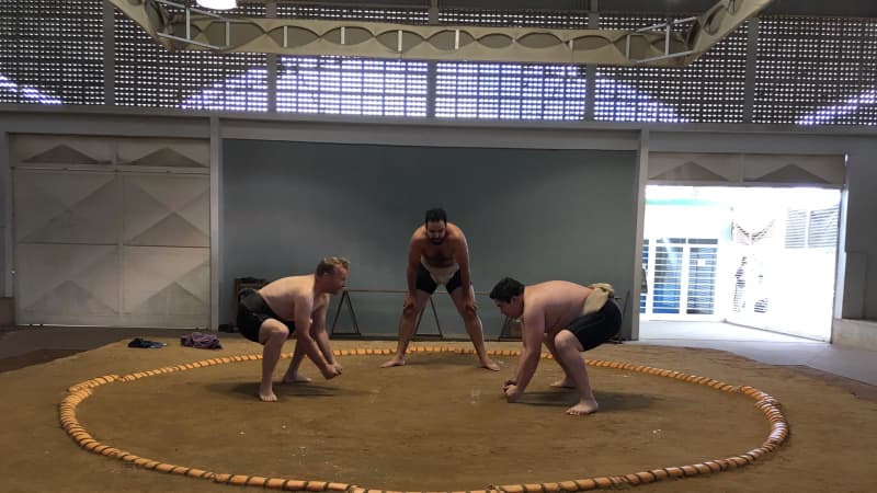 Two opponents face each other during a training session in Mie Nishi gym.