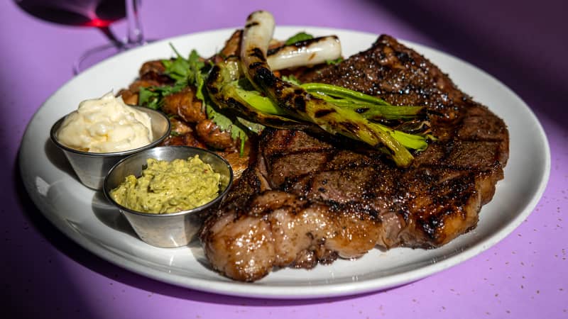 Palmetto in Oakland, California, does a prime rib dinner every Wednesday night.