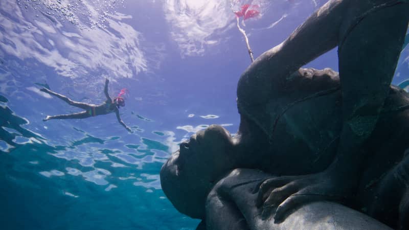 06  bahamas underwater art