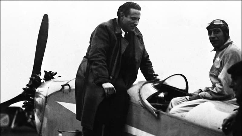 AVIATION-JEAN MERMOZ
undated picture showing French aviator Jean Mermoz (C) who was the first pilot to fly from Rio de Janeiro to Santiago du Chili across the Andes in may 1930. He disappeared off the coast of Dakar in 1936. (B&W ONLY) (Photo by STF / AFP) (Photo by STF/AFP via Getty Images)