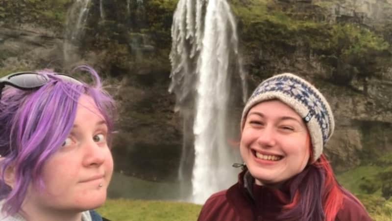 Laura-and-Sara-on-holiday-in-Iceland