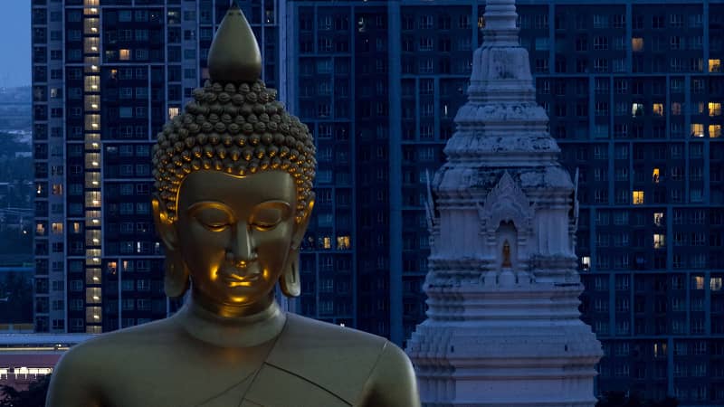 Bangkok is full of opportunities to slow down and find stillness through meditation.