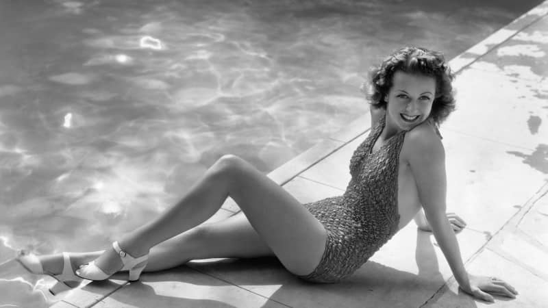 The pool is said to have once belonged to French actress Danielle Darrieux, who died in 2017.
