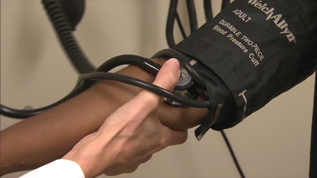 One-size-fits-all blood pressure cuffs 'strikingly inaccurate,' study says