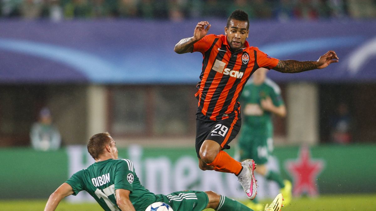 Alex Teixeira :: Vídeos 