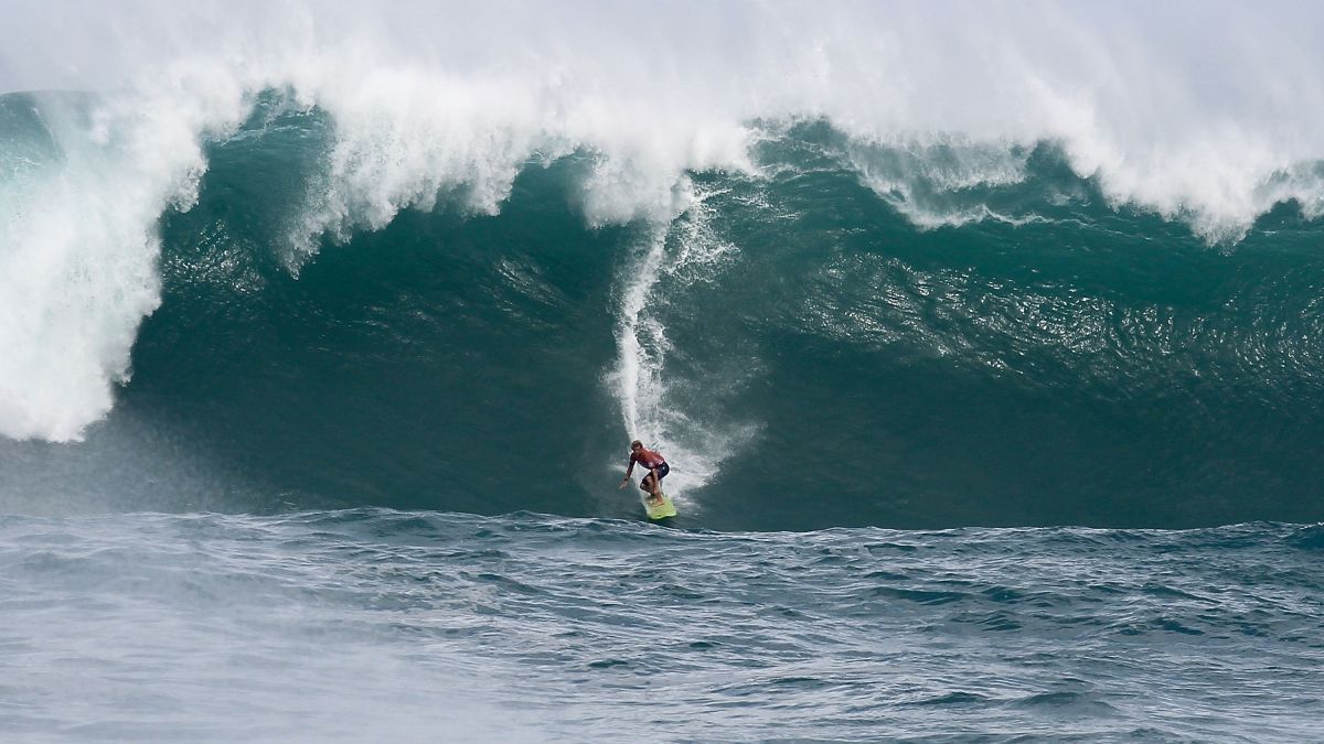 eddie aikau 40 ft wave