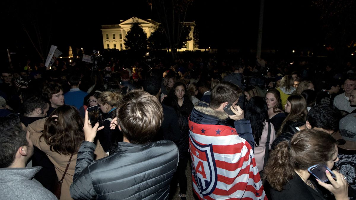 Thousands Take To The Streets To Protest Trump Win