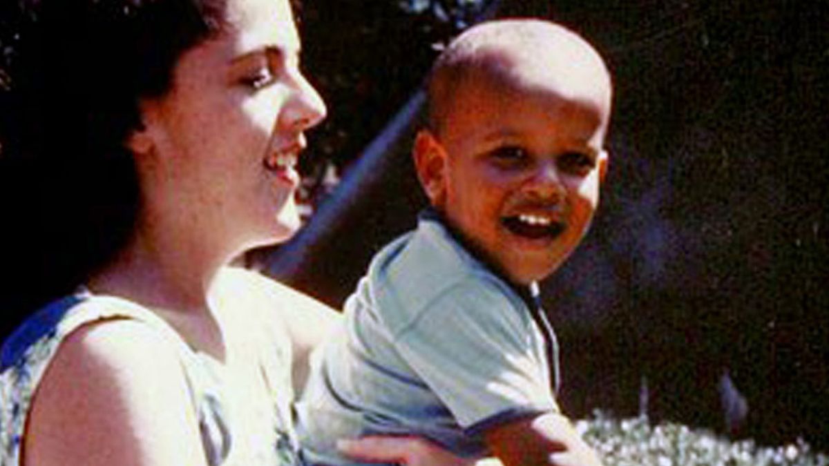 Obama explains why his mom's parenting style worked - CNNPolitics