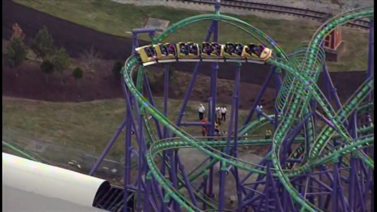 Firefighters rescue people stuck on SeaWorld rollercoaster