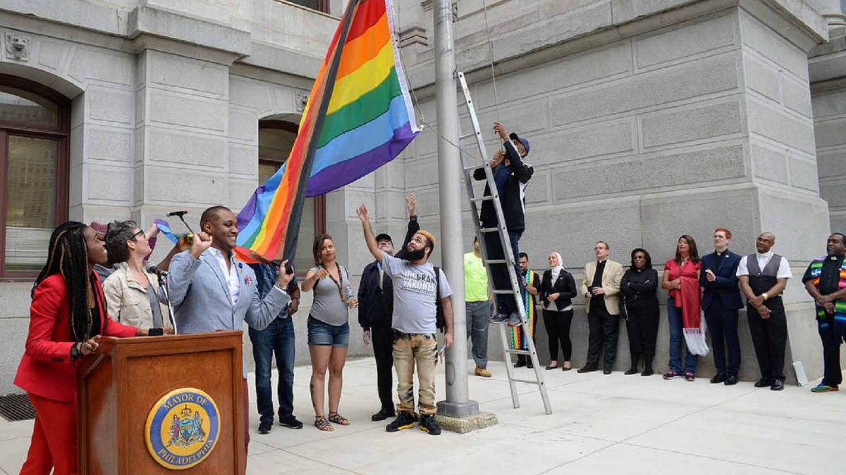 philadelphia unveils new gay pride flag