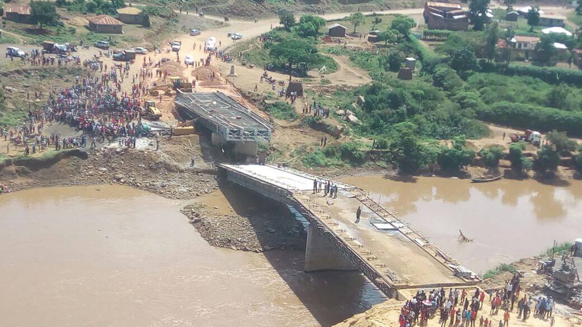 Kenyas 12 Million Bridge Collapses Before Completion Cnn - 