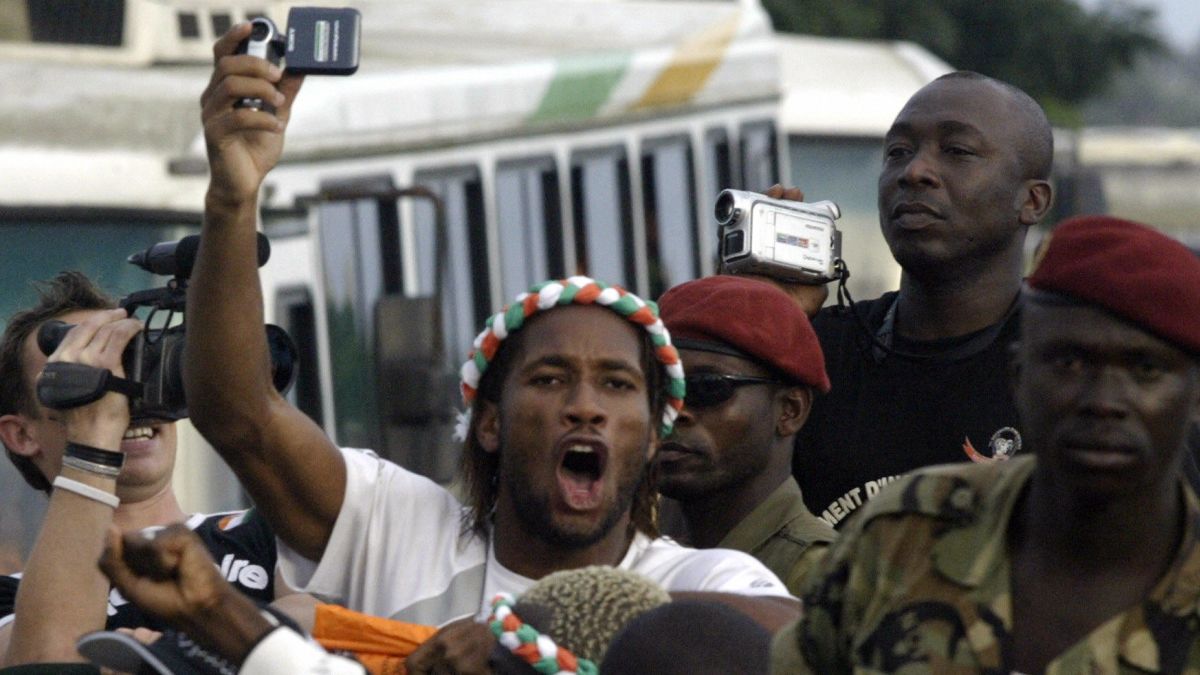 Også Tilhører tæt World Cup qualifiers: How Didier Drogba and his Ivory Coast teammates  helped end a civil war | CNN
