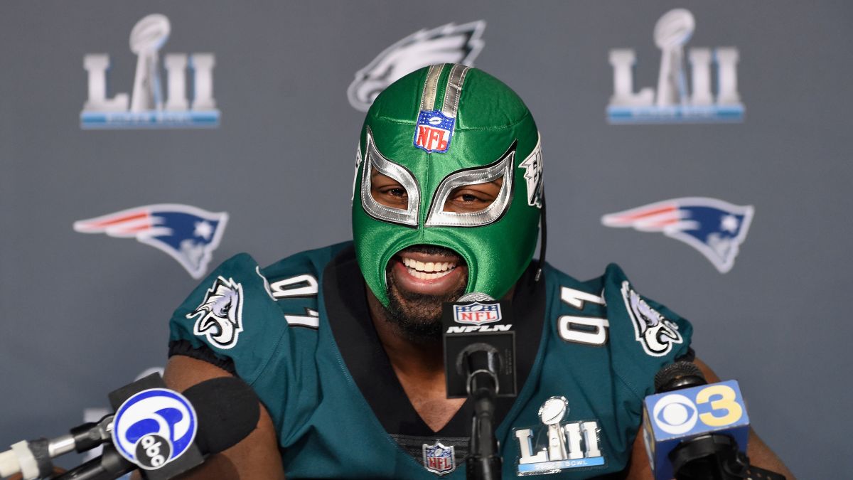 What Number is Fletcher Cox?