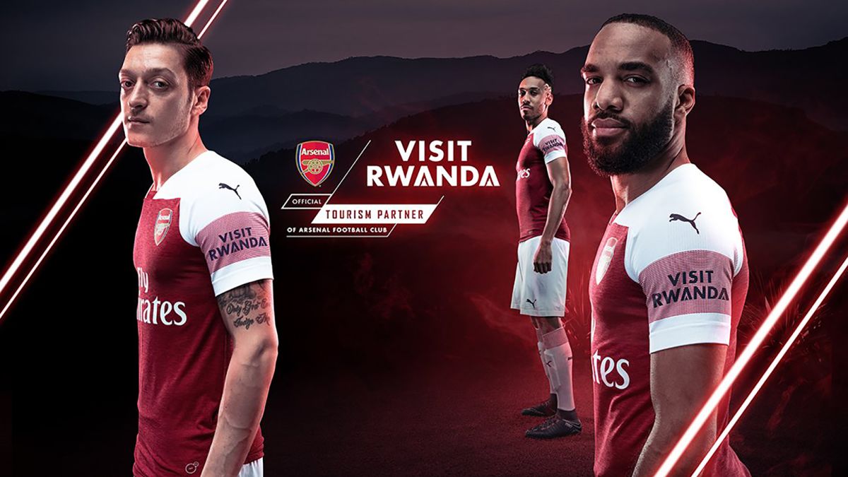 Arsenal signs shirt-sponsorship deal 