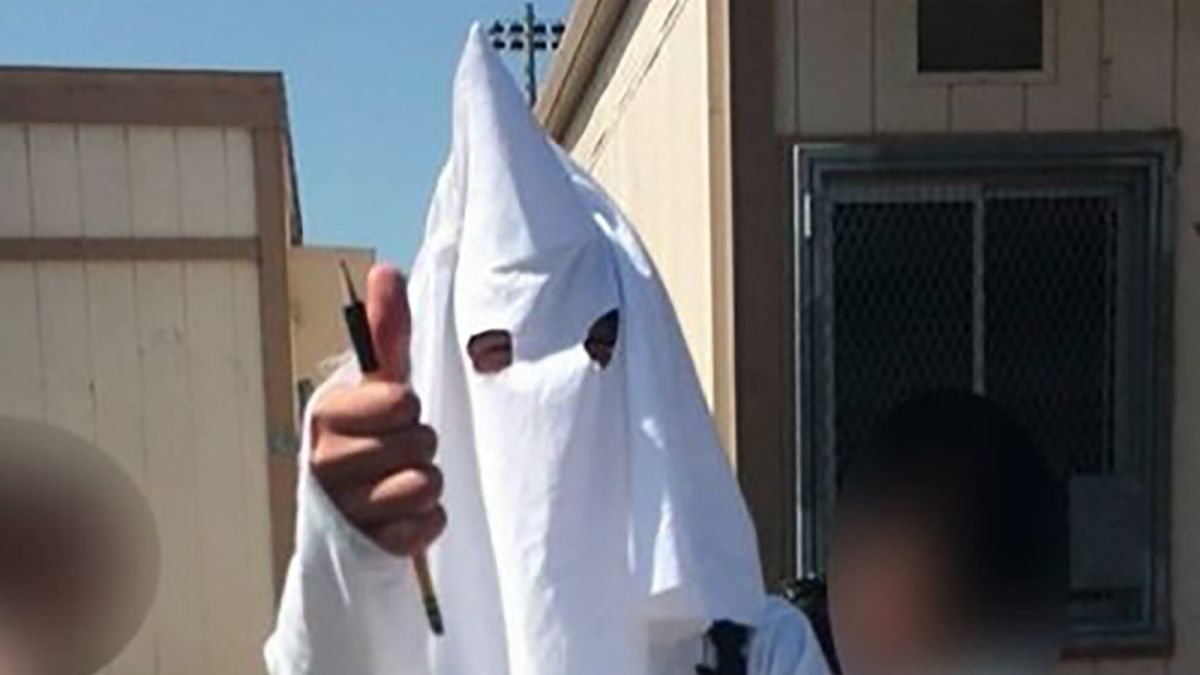 Student wears KKK costume to school