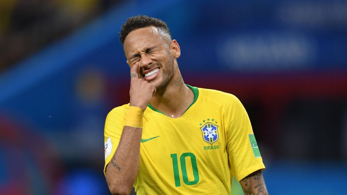 Neymar has spent 'nearly 14 minutes rolling on ground' since start