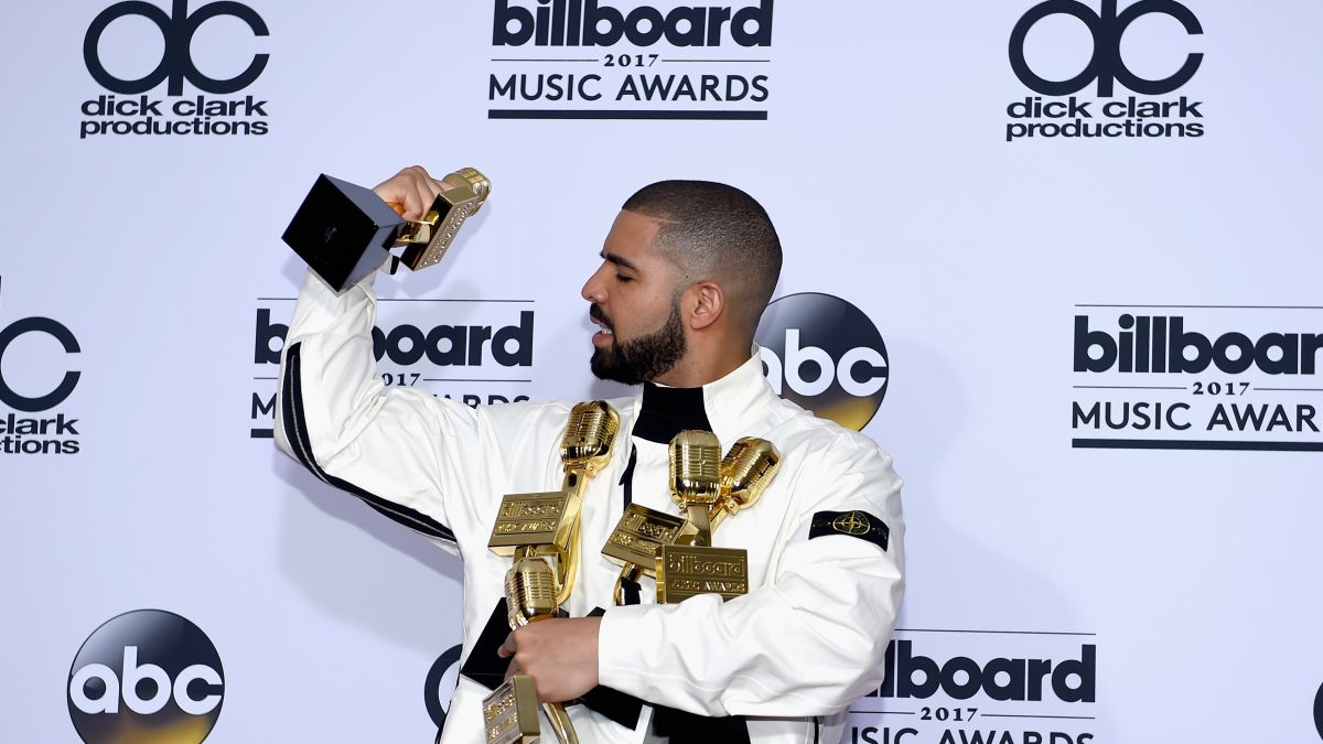 Drake's Houston Appreciation Weekend: The Rapper Heads Out to Play a  Ballgame – Billboard