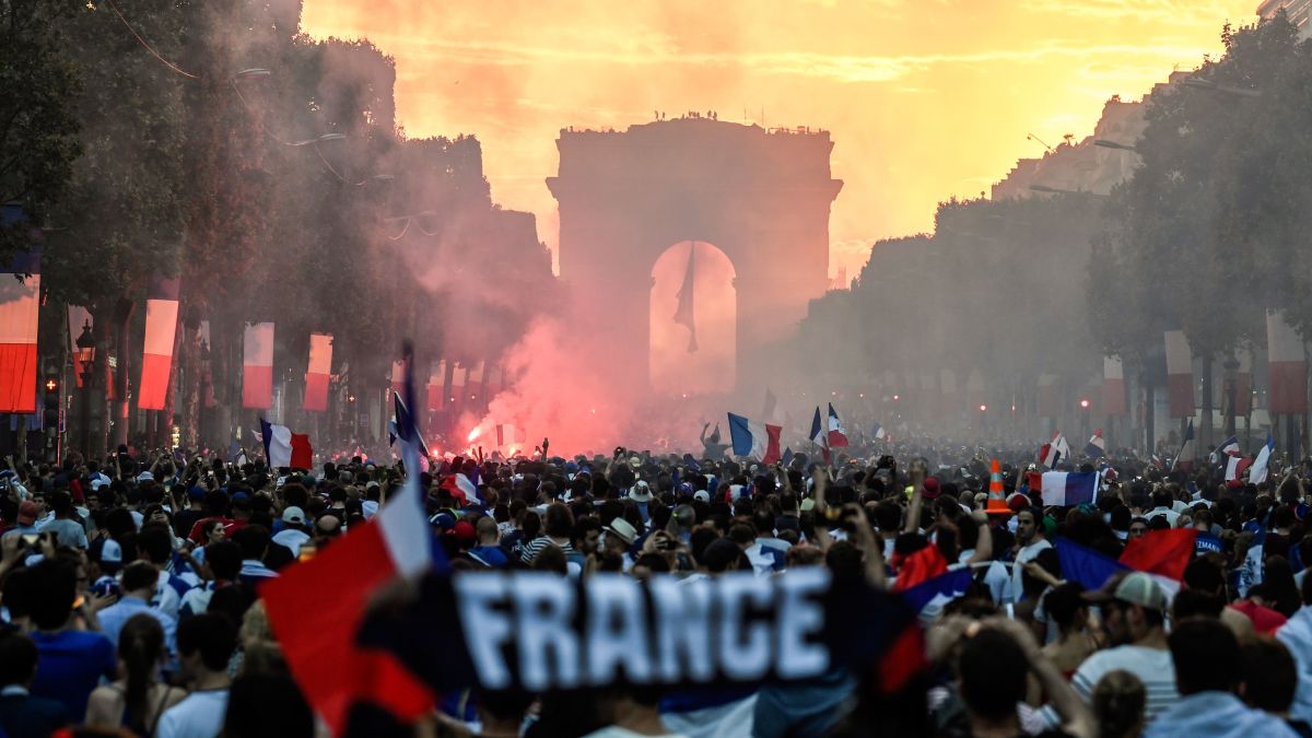 France celebrates as football World Champions 2018 in pictures