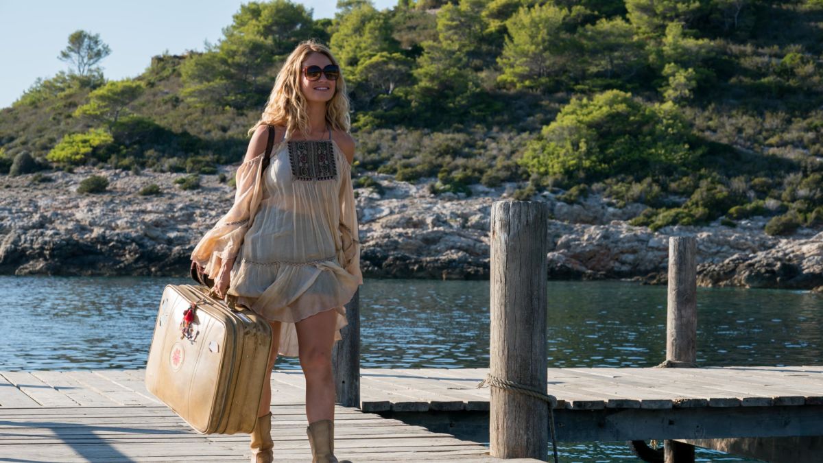 Mamma Mia Here We Go Again Lily James Shines In Sequel To The Abba Musical Cnn