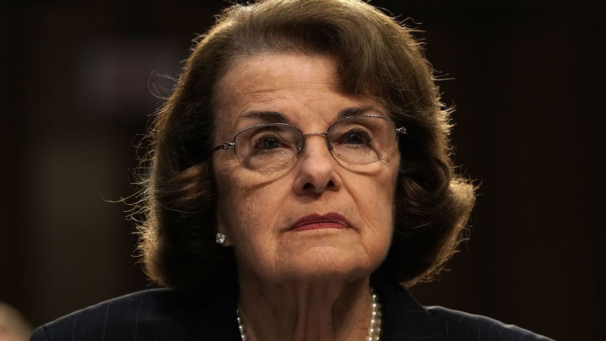 dianne feinstein says she d back joe biden in 2020 cnnpolitics dianne feinstein says she d back joe