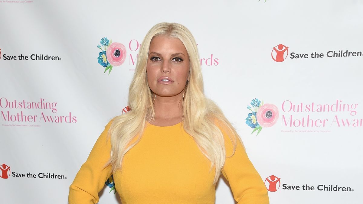 Jessica Simpson opens up about drinking and pill addiction in new
