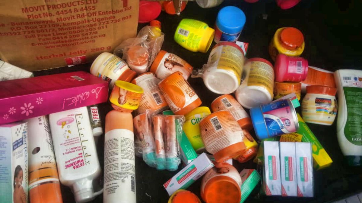 Møde Neuropati bunke Rwanda skin lightening: Government deploys officials to enforce ban on skin  lightening creams | CNN