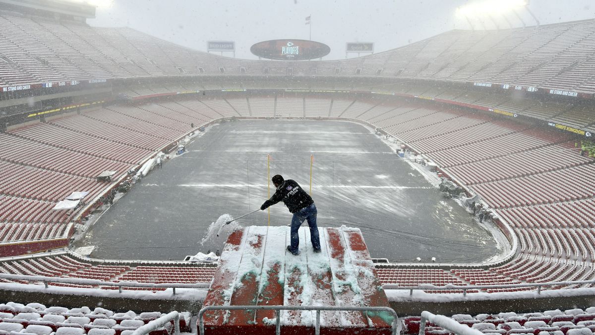 Weather Blog: Winter Storm and AFC Championship Game