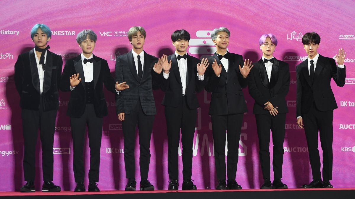 Bts Is Taking A Break From Performing And Fans Are Crying