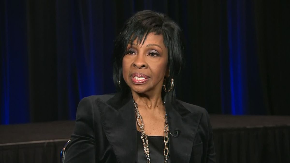 The Super Bowl's Best Matchup Is Gladys Knight vs. The Clock