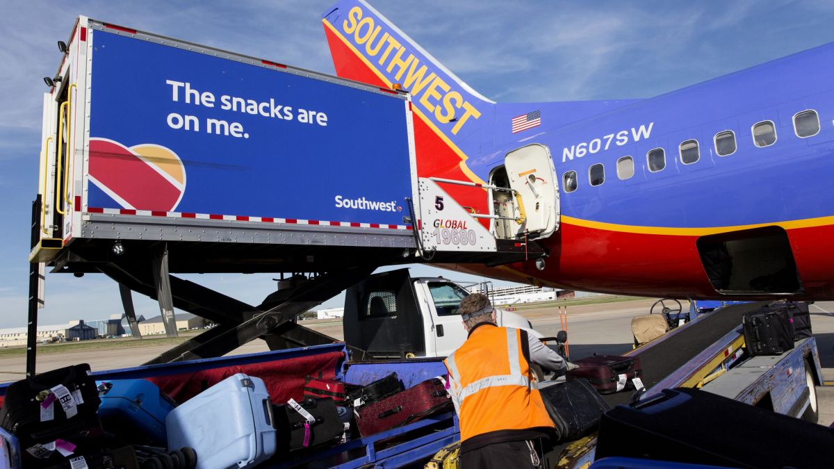 southwest baggage check in time