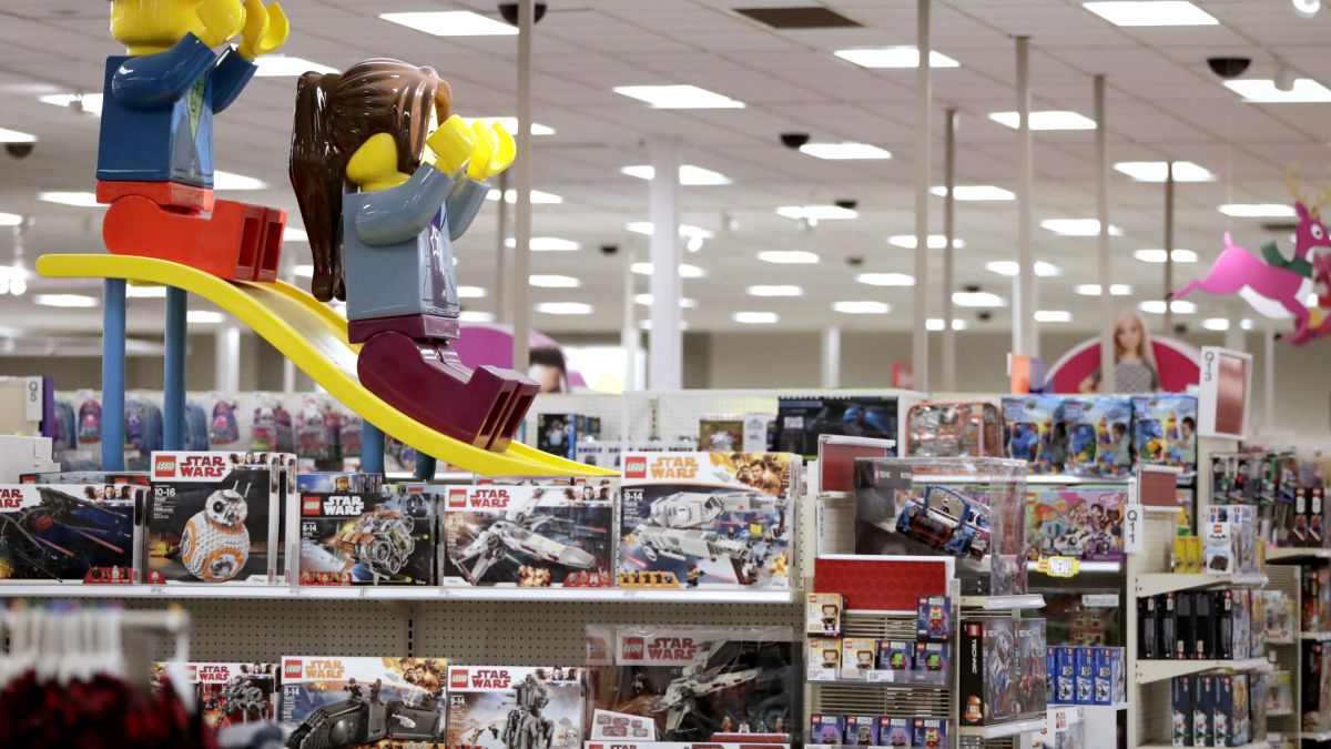 How Lego filled the 'R' Us void | Business