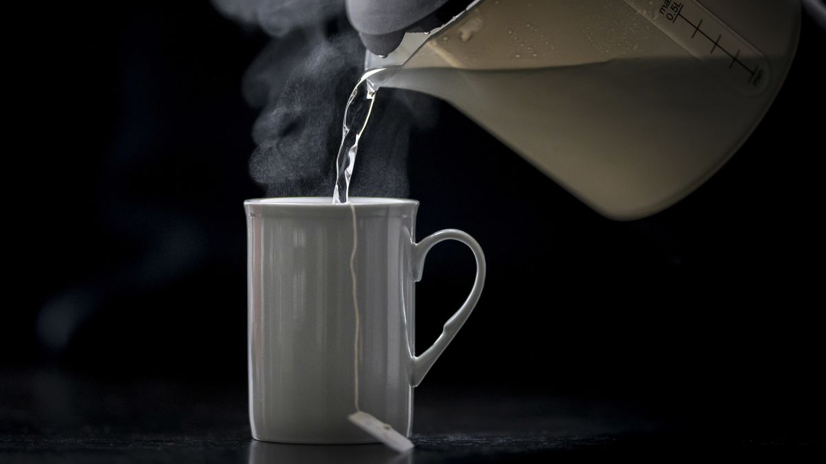 Drinking Hot Tea Almost Doubles Risk Of Esophageal Cancer New Study Says Cnn