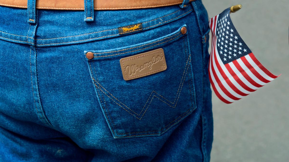 Lee and Wrangler hope to be a stock hit like Levi's | CNN Business