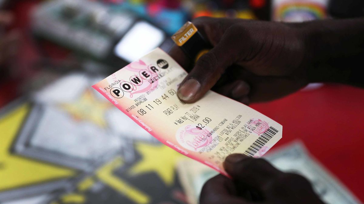 Powerball jackpot jumps up to $394 million after last night's drawing  claims no winners - CNN