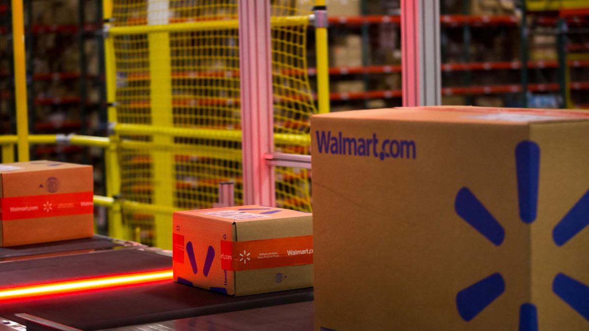 Walmart announces next-day delivery on 200K+ items in select