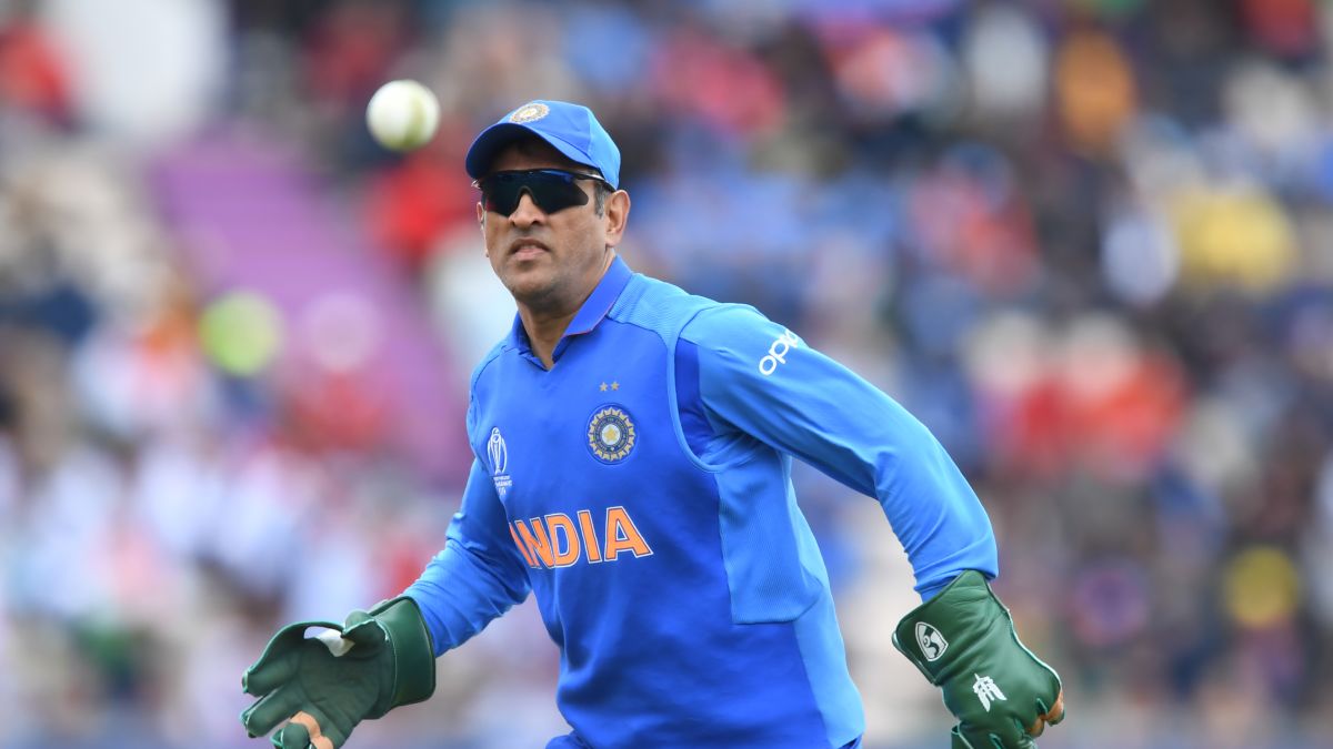 ms dhoni jersey price