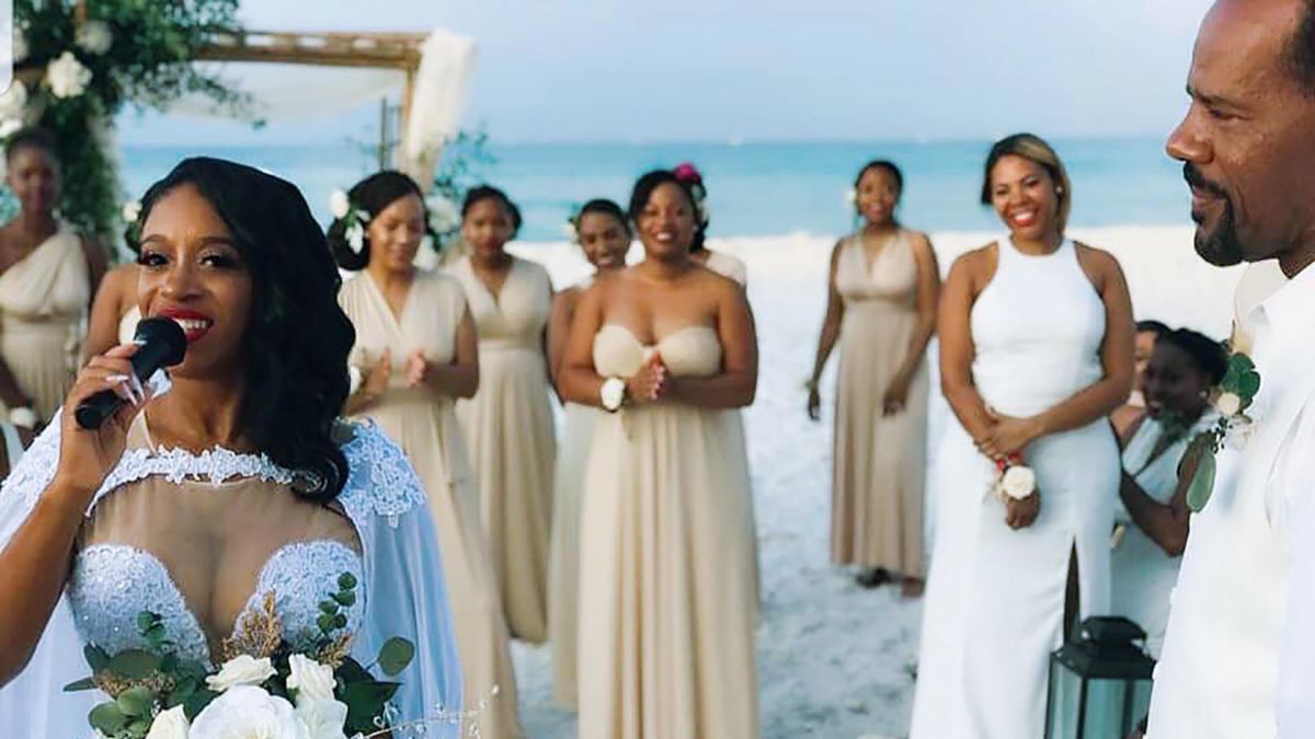 bride has 34 bridesmaids