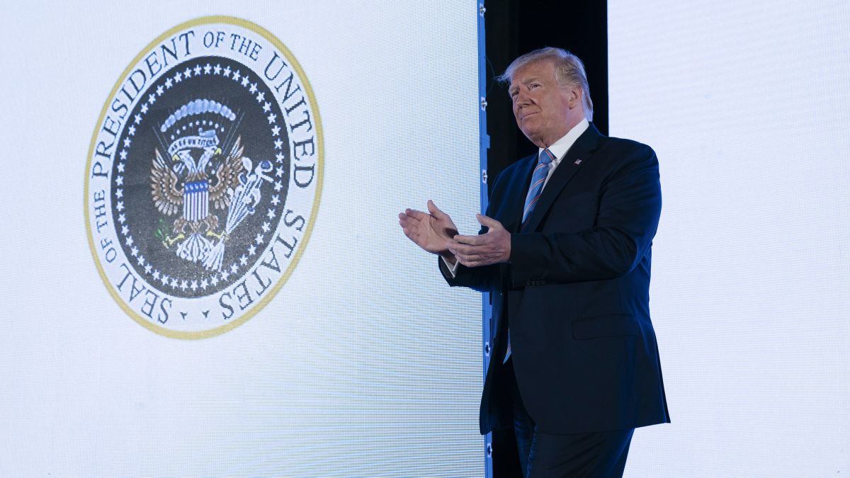 Trump Appears In Front Of Presidential Seal With Russian Golf Imagery Tpusa Aide Fired Cnn Politics