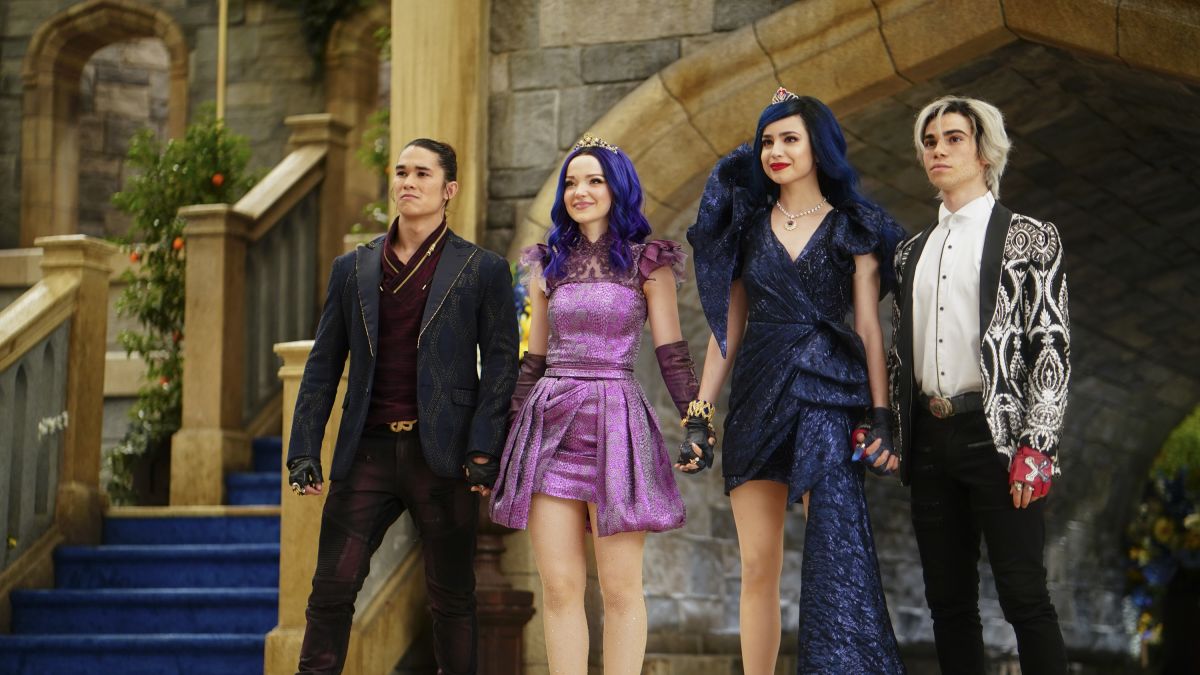 disney descendants good and evil set