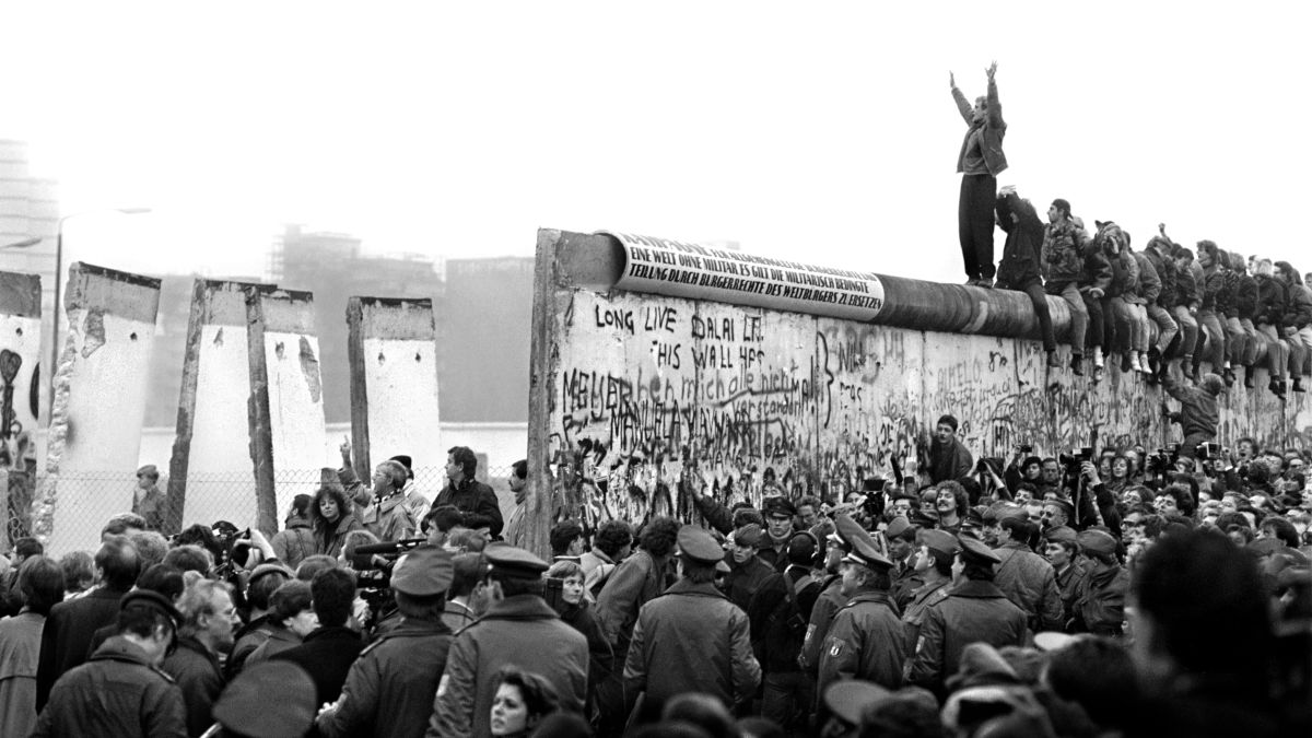 The Berlin Wall and the rise of nationalism