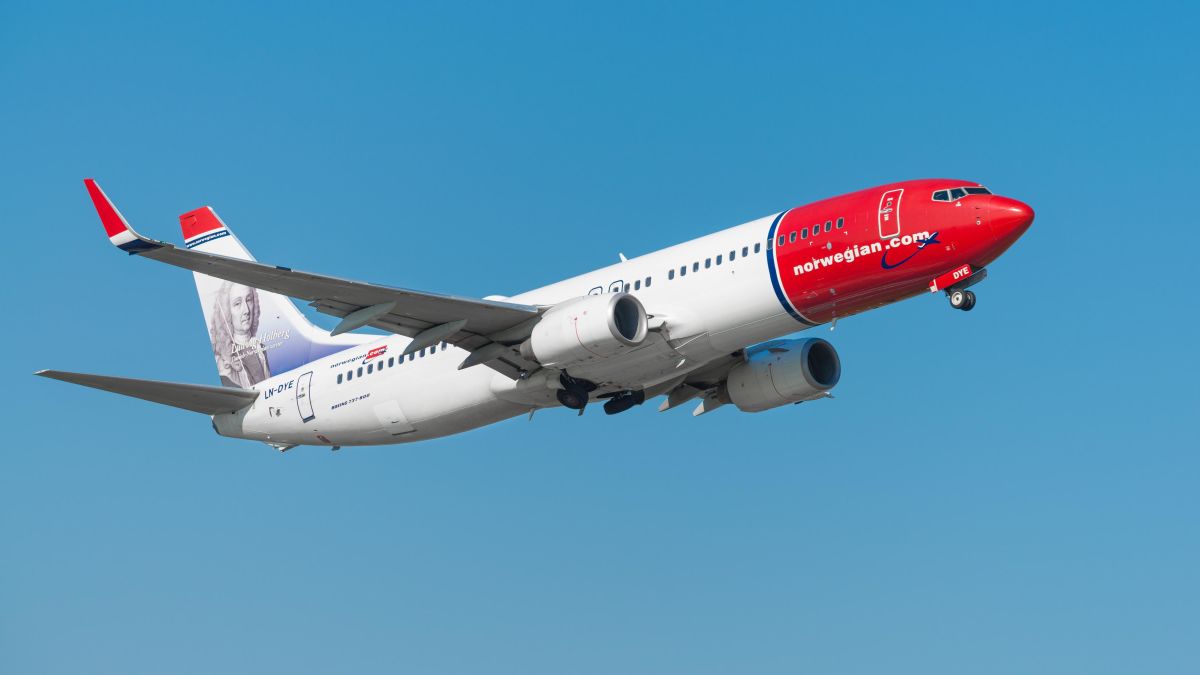 frill Frost Premonition Norwegian Air faces cash crunch, seeks debt restructure | CNN Business