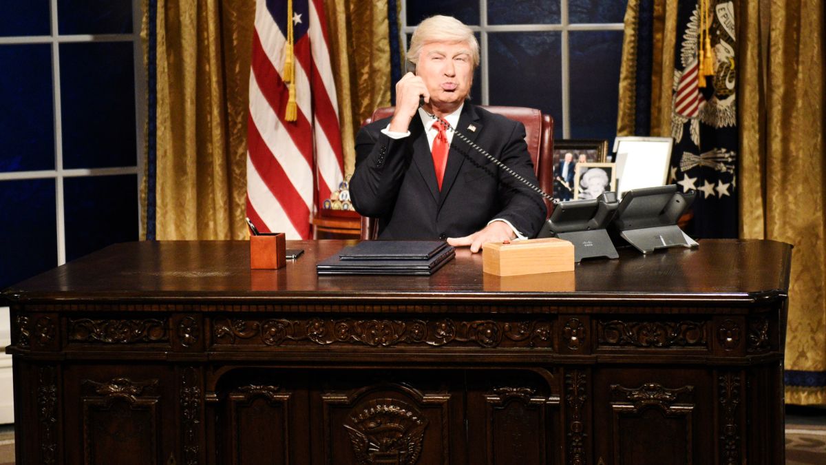 Snl Cold Open Reveals What A Difference Four Months Can Make