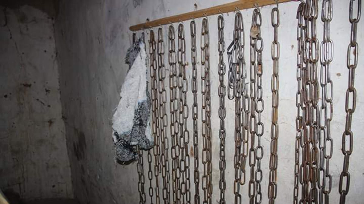 Chained And Locked Up Why Some Nigerians Turn To Religion First To Treat The Mentally Ill Cnn